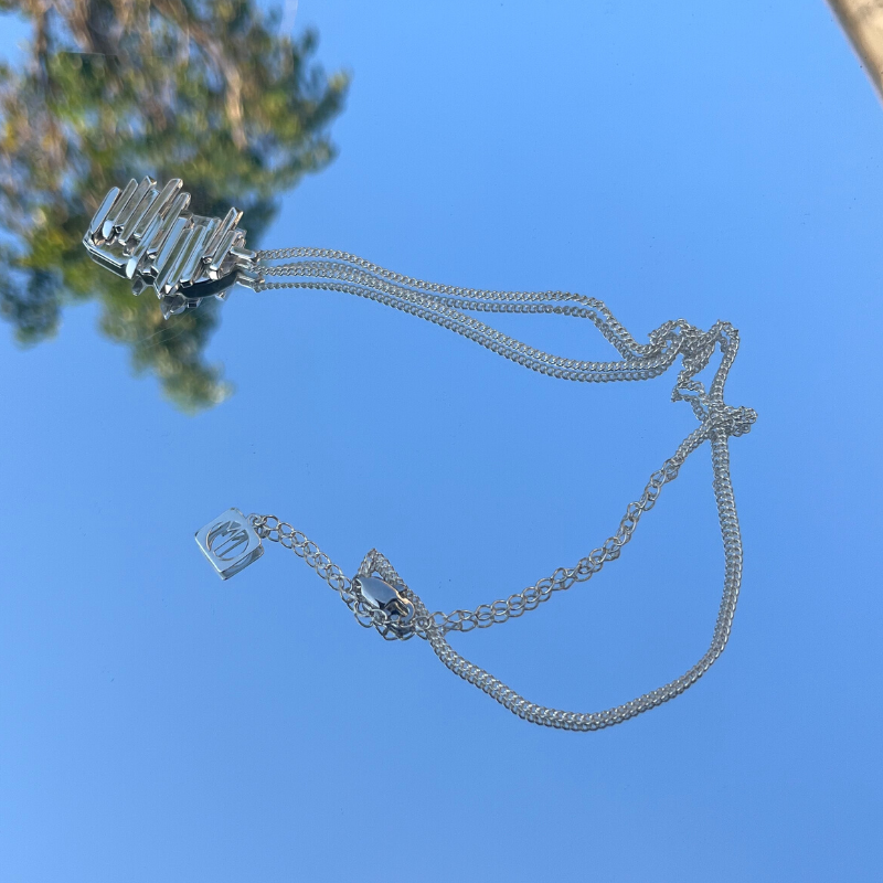 Iceland kinetic necklace / ICELAND