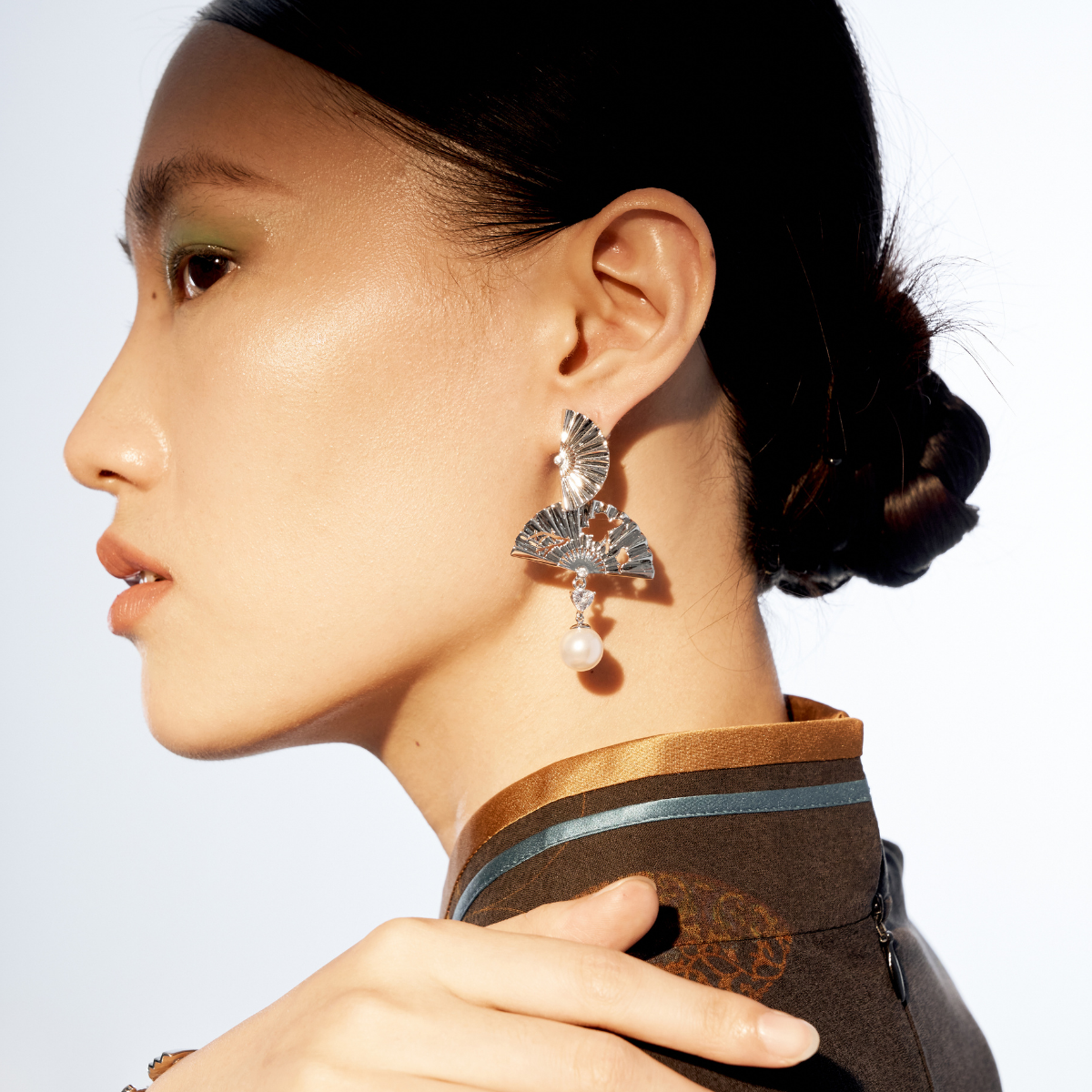 Mini Dancing-Fan earrings / THE FAN