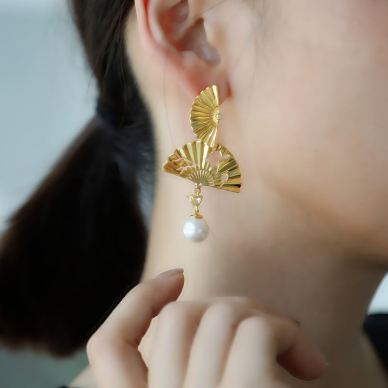 Mini Dancing-Fan earrings / THE FAN